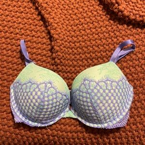 VS bra